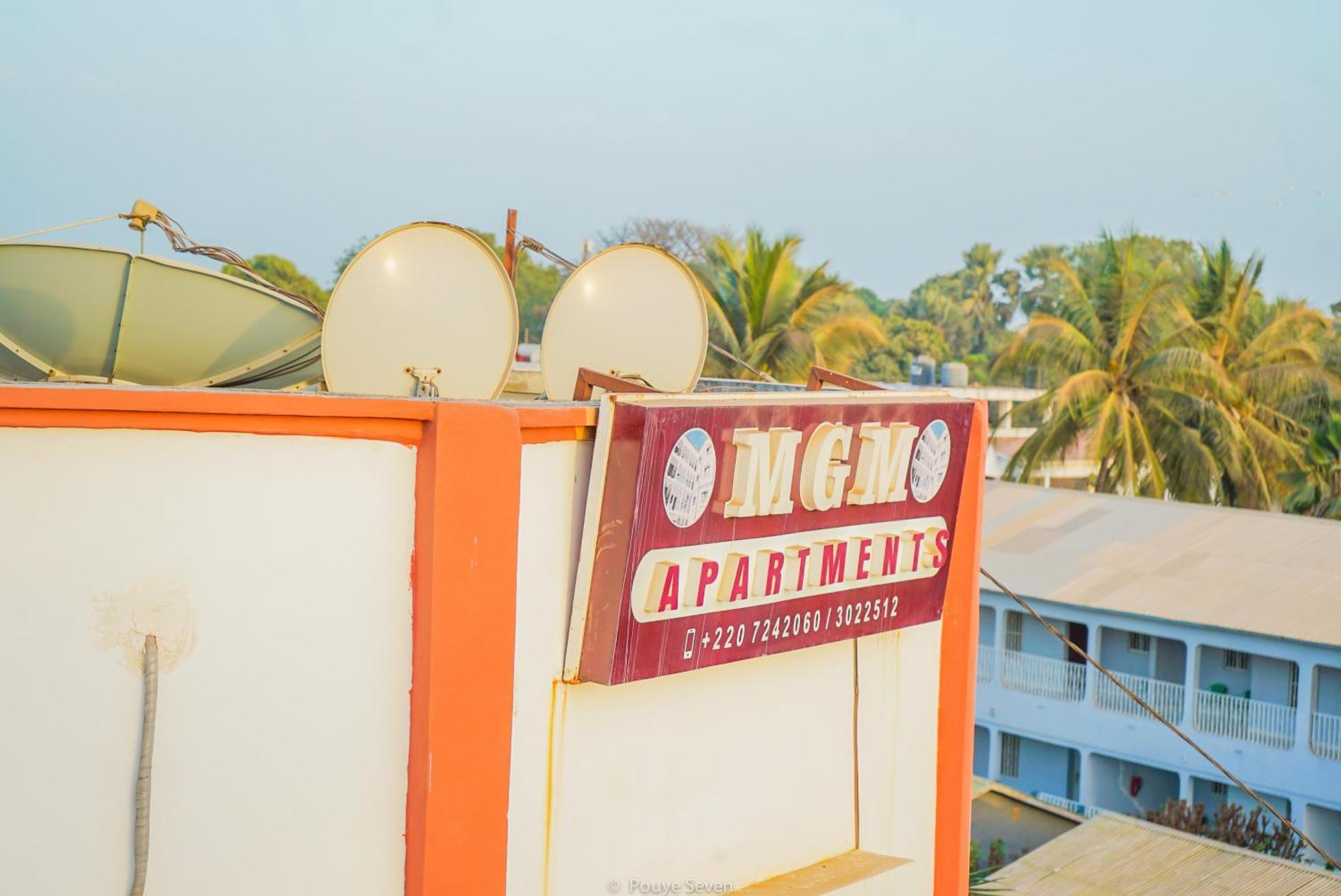 Mgm Apartments Gambia コロリ エクステリア 写真