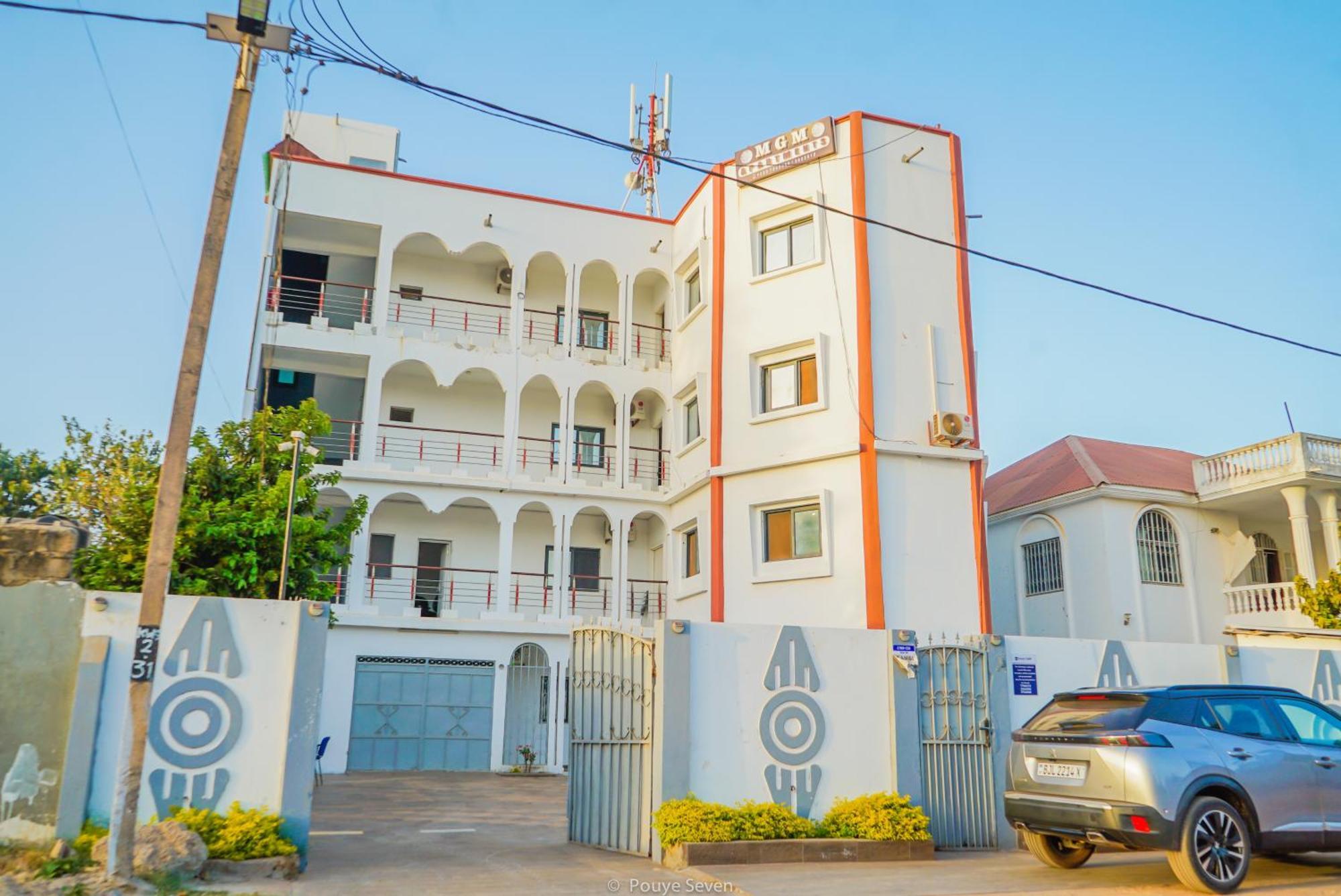 Mgm Apartments Gambia コロリ エクステリア 写真